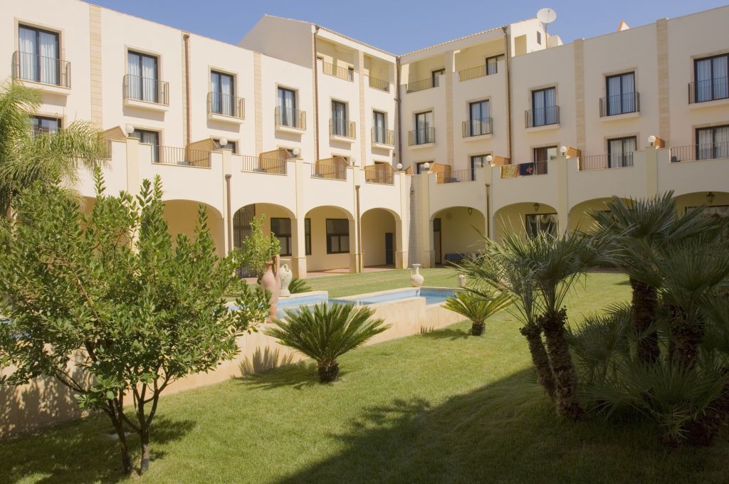 Mahara Hotel & Wellness Mazara del Vallo Exterior foto