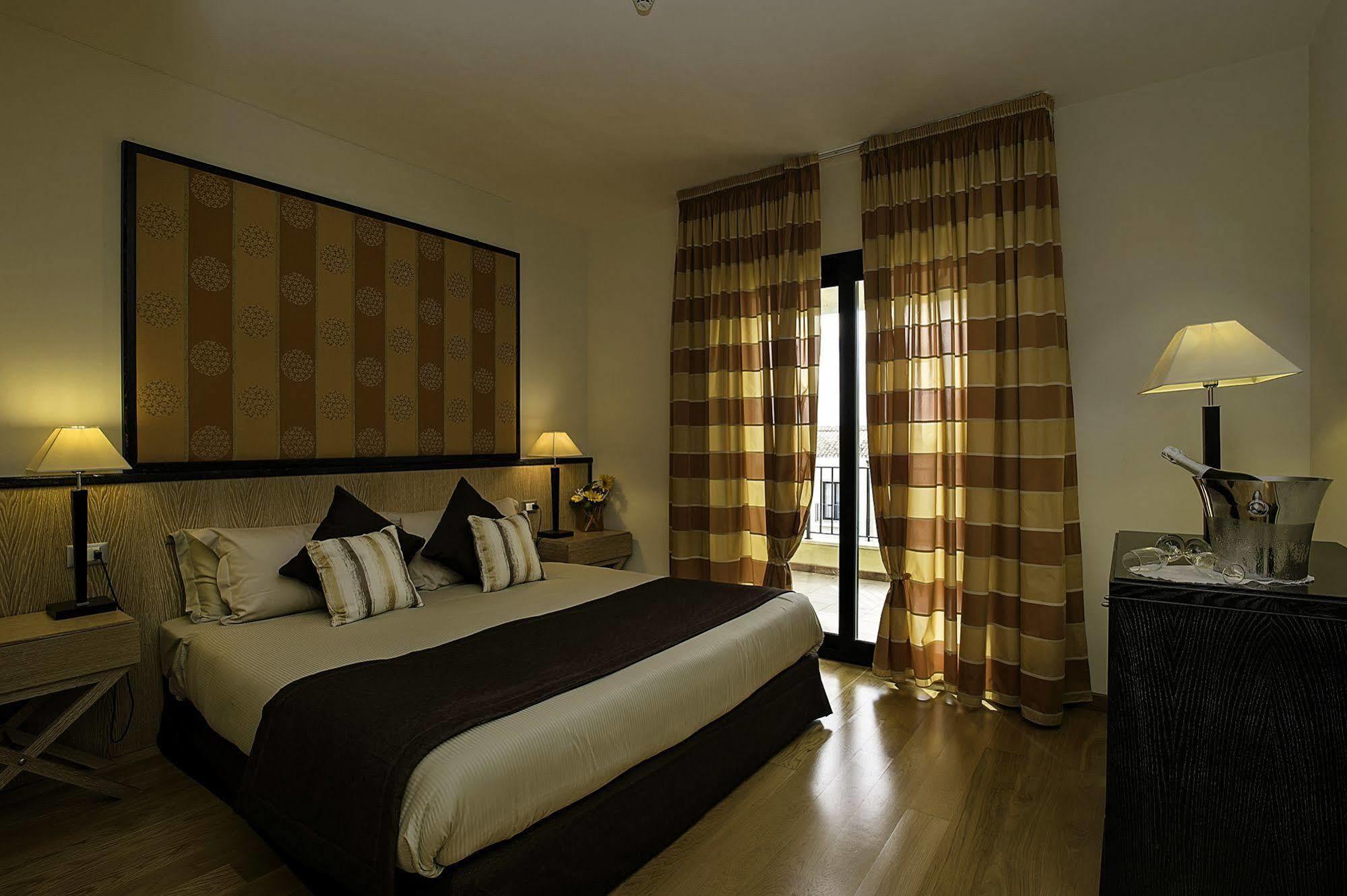 Mahara Hotel & Wellness Mazara del Vallo Exterior foto